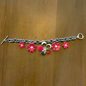 🚨3/$10  Guess pink flower bracelet